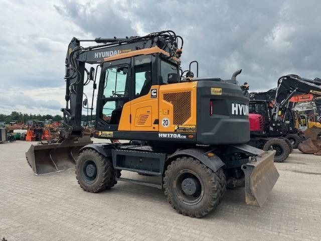 2023 Hyundai HW170ACR wheel excavator, side view 2023 Hyundai HW170ACR wheel excavator, side view