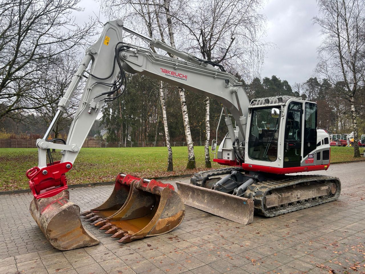 2015 Takeuchi TB2150R crawler excavator side view 2015 Takeuchi TB2150R crawler excavator side view