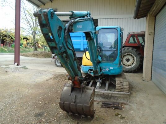 2009 Kubota U50-3 mini excavator front three-quarter view 2009 Kubota U50-3 mini excavator front three-quarter view