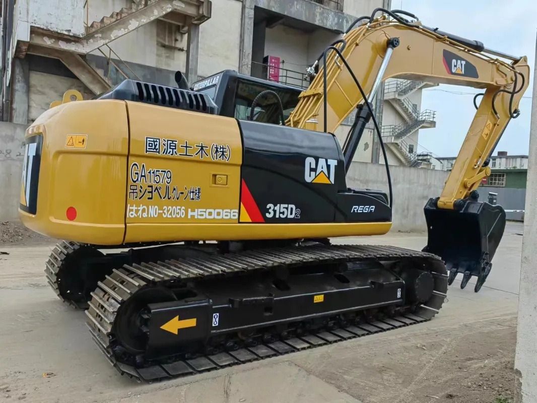 2018 Caterpillar 315D2 crawler excavator, rear three-quarter view 2018 Caterpillar 315D2 crawler excavator, rear three-quarter view