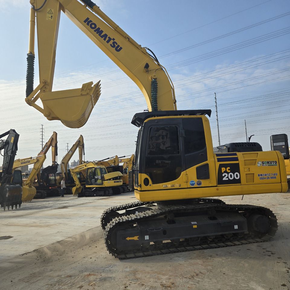 2024 Komatsu PC200-8 koparka gąsienicowa, widok z boku 2024 Komatsu PC200-8 koparka gąsienicowa, widok z boku