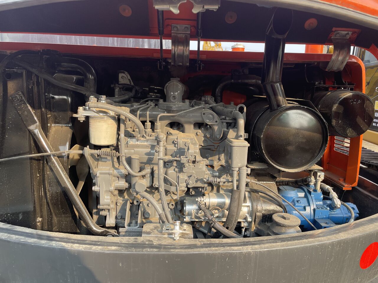 2023 Doosan DH55 mini excavator engine compartment view 2023 Doosan DH55 mini excavator engine compartment view