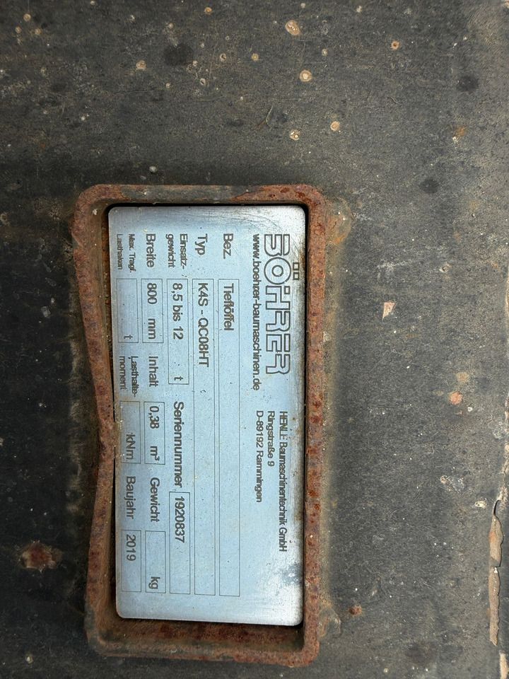 2019 Kubota KX080-4 attachment identification plate 2019 Kubota KX080-4 attachment identification plate