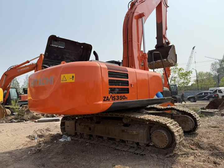 2020 Hitachi ZAXIS 350H crawler excavator, rear three-quarter view 2020 Hitachi ZAXIS 350H crawler excavator, rear three-quarter view