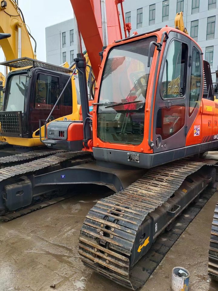2019 Doosan DX225LC crawler excavator, front three-quarter view 2019 Doosan DX225LC crawler excavator, front three-quarter view