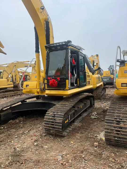 2007 Komatsu PC240-8 crawler excavator, front three-quarter view