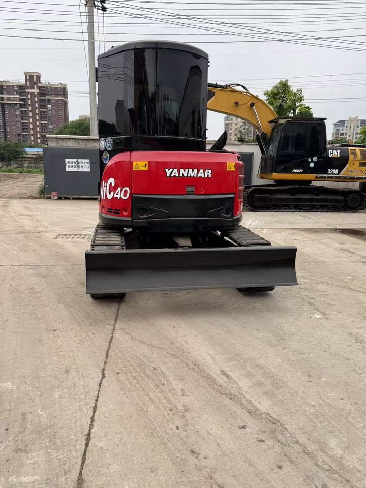 2018 Yanmar VIO40 mini excavator rear view
