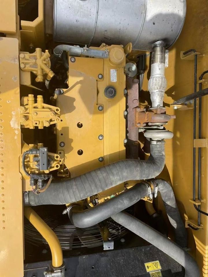 Vano motore Caterpillar 320D 2024 Vano motore Caterpillar 320D 2024