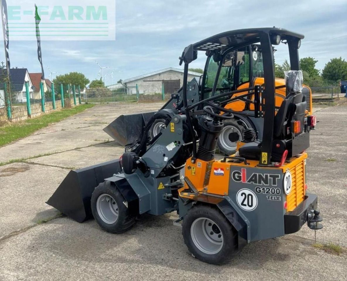 2023 Giant G1200 Mini Excavator 2023 Giant G1200 Mini Excavator