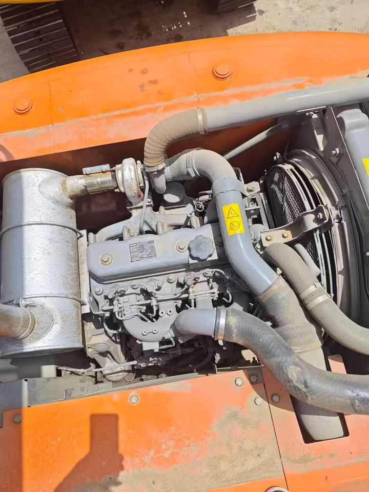 2021 Hitachi ZX160 crawler excavator engine compartment view 2021 Hitachi ZX160 crawler excavator engine compartment view