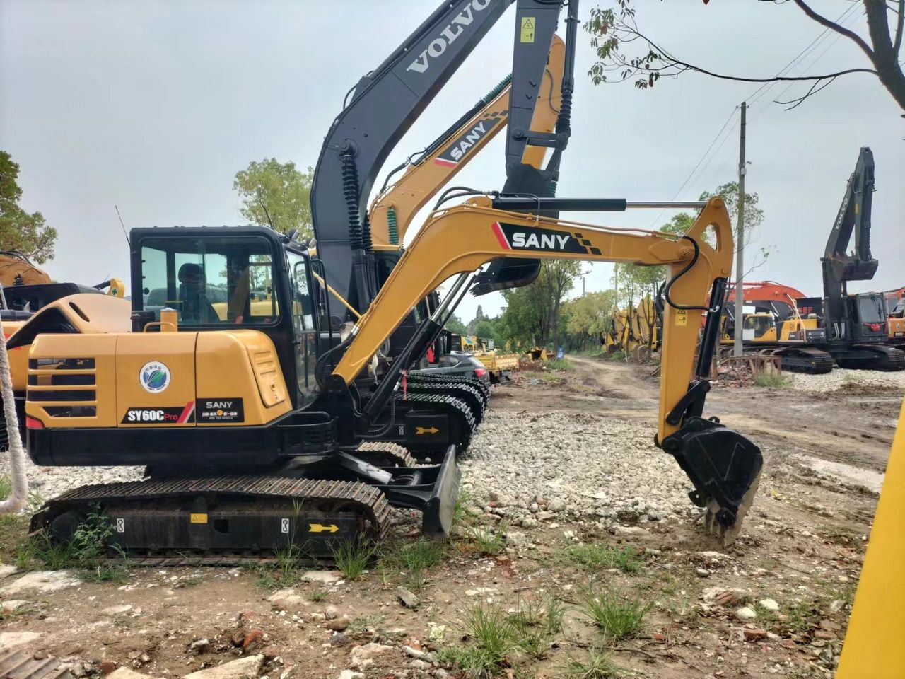 2024 Sany SY60C Pro mini excavator side view 2024 Sany SY60C Pro mini excavator side view