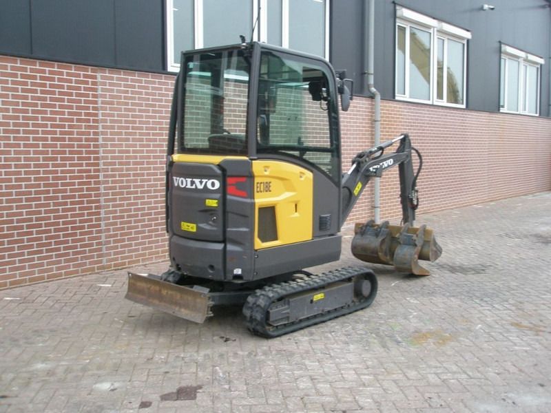 2019 Volvo ECR18E mini excavator, rear three-quarter view