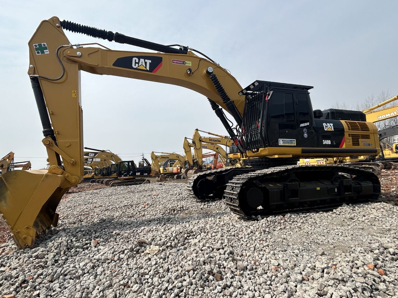 2023 Caterpillar 340D L crawler excavator, side profile view 2023 Caterpillar 340D L crawler excavator, side profile view