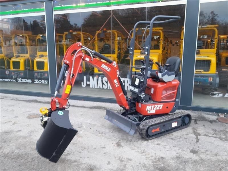 Mole M12ZT mini excavator, side view Mole M12ZT mini excavator, side view