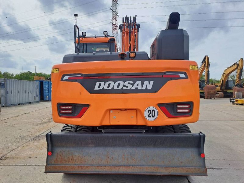 2023 Doosan DX160W-7 wheel excavator rear view 2023 Doosan DX160W-7 wheel excavator rear view