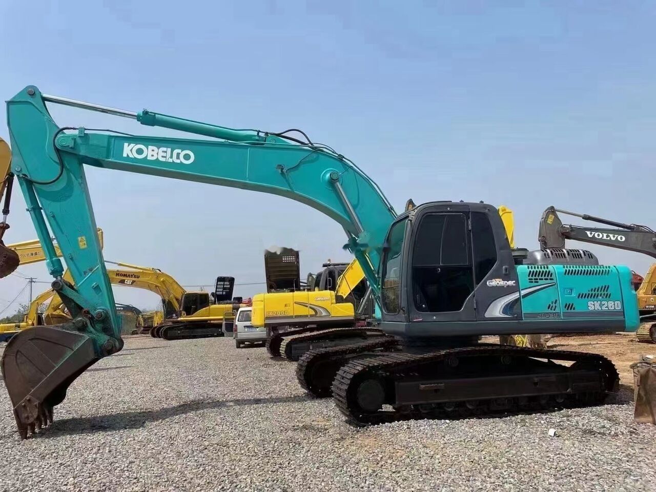 2016 Kobelco SK260 crawler excavator side view 2016 Kobelco SK260 crawler excavator side view
