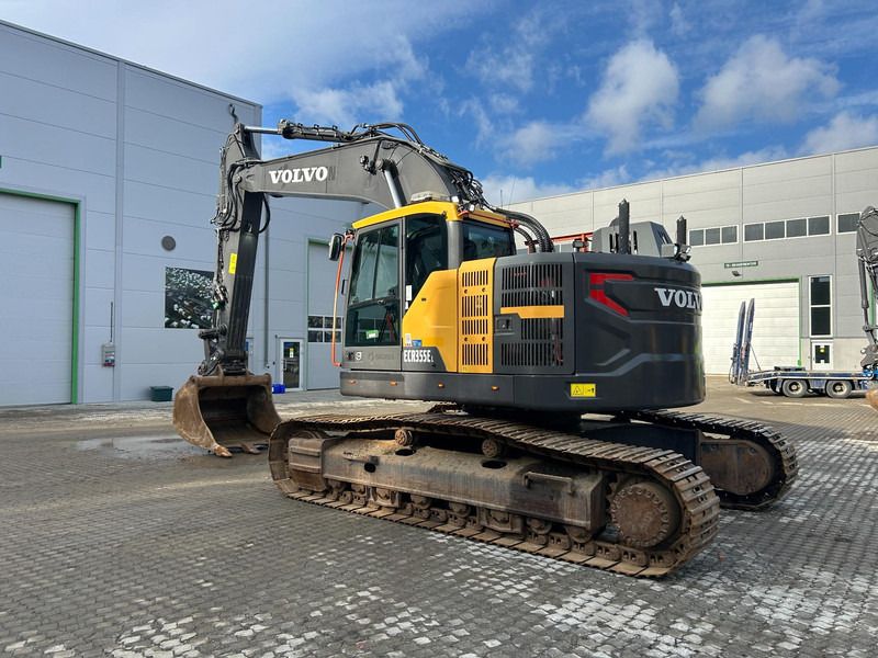 2019 Volvo ECR355EL crawler excavator, side profile view