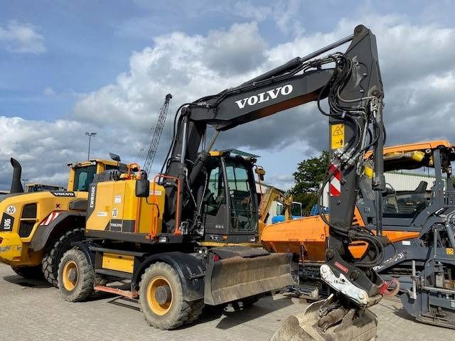 2019 Volvo EWR150E wheel excavator, side view