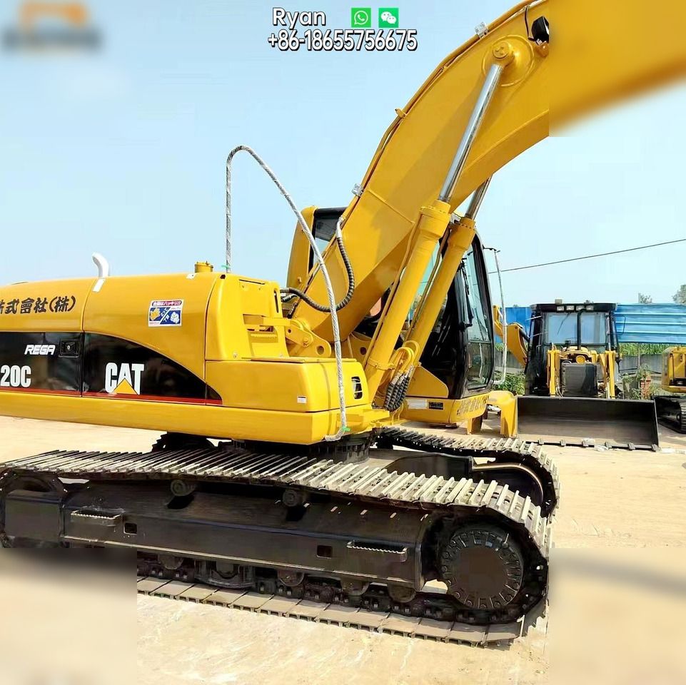 2018 Caterpillar 320C crawler excavator, side profile view 2018 Caterpillar 320C crawler excavator, side profile view