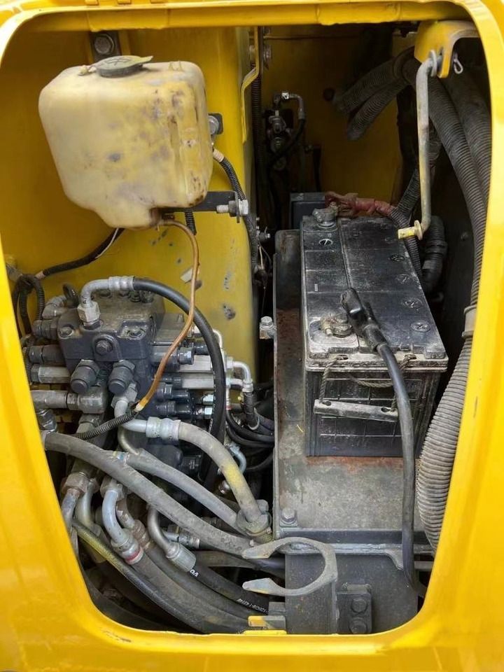 2022 Komatsu PC56-7 mini excavator engine compartment view 2022 Komatsu PC56-7 mini excavator engine compartment view