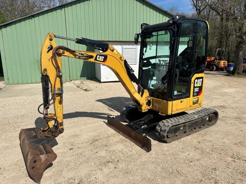 2019 Caterpillar 302 NG mini excavator, side view 2019 Caterpillar 302 NG mini excavator, side view