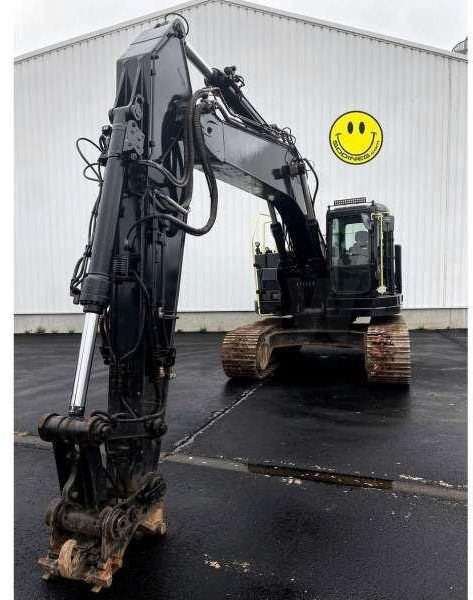 2010 Caterpillar 321D crawler excavator, front-side view