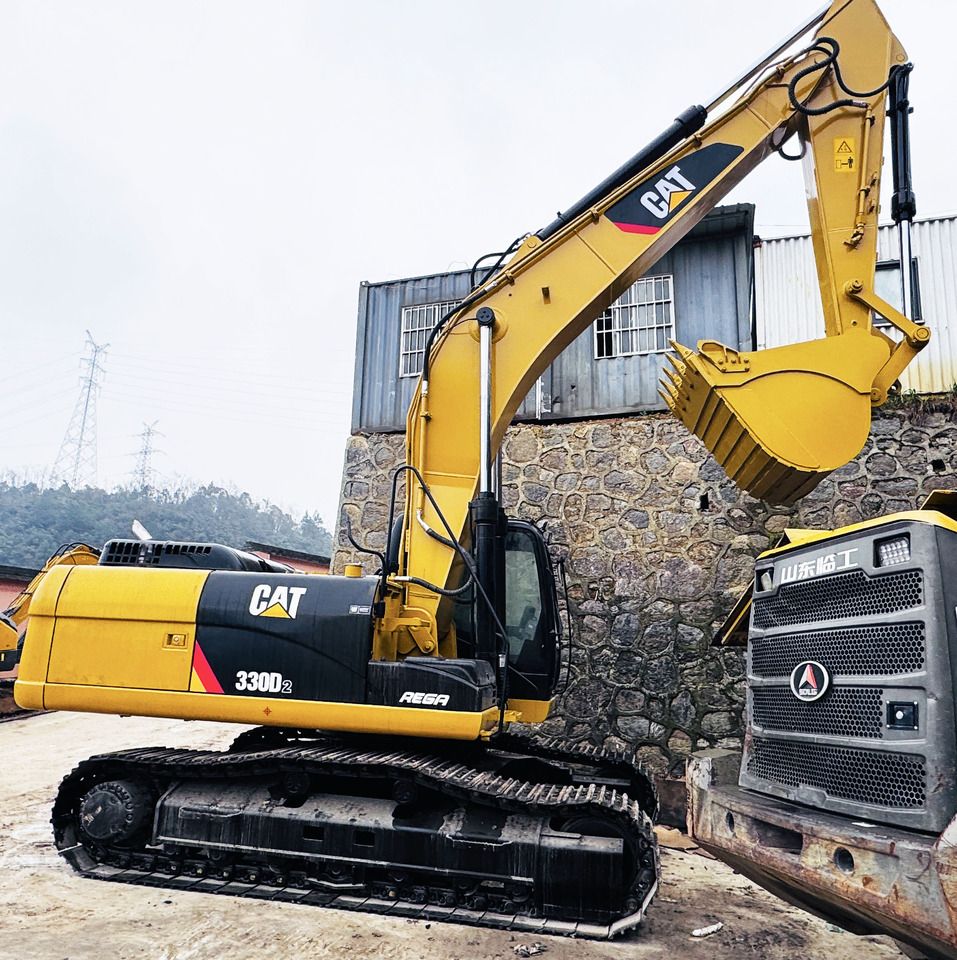 2020 Caterpillar 330D2 crawler excavator side view
