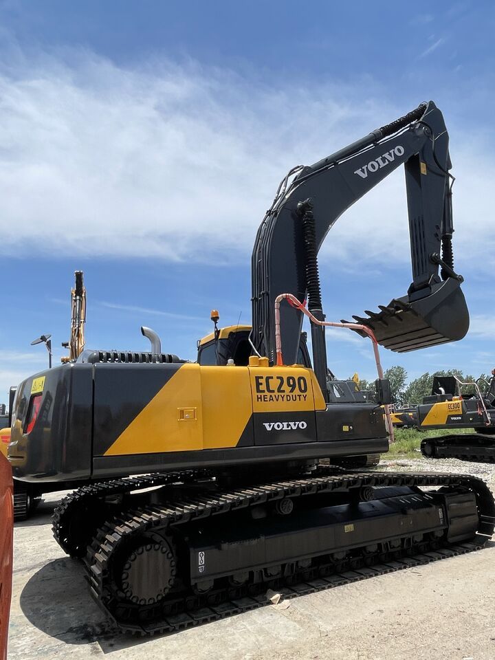 2024 Volvo EC290 Heavy Duty crawler excavator, side view 2024 Volvo EC290 Heavy Duty crawler excavator, side view