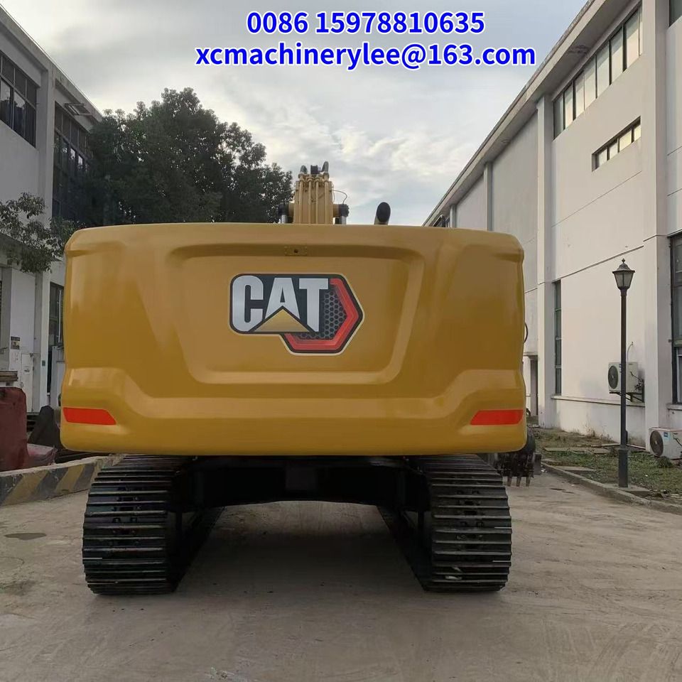 2024 Caterpillar 336GC crawler excavator rear view 2024 Caterpillar 336GC crawler excavator rear view