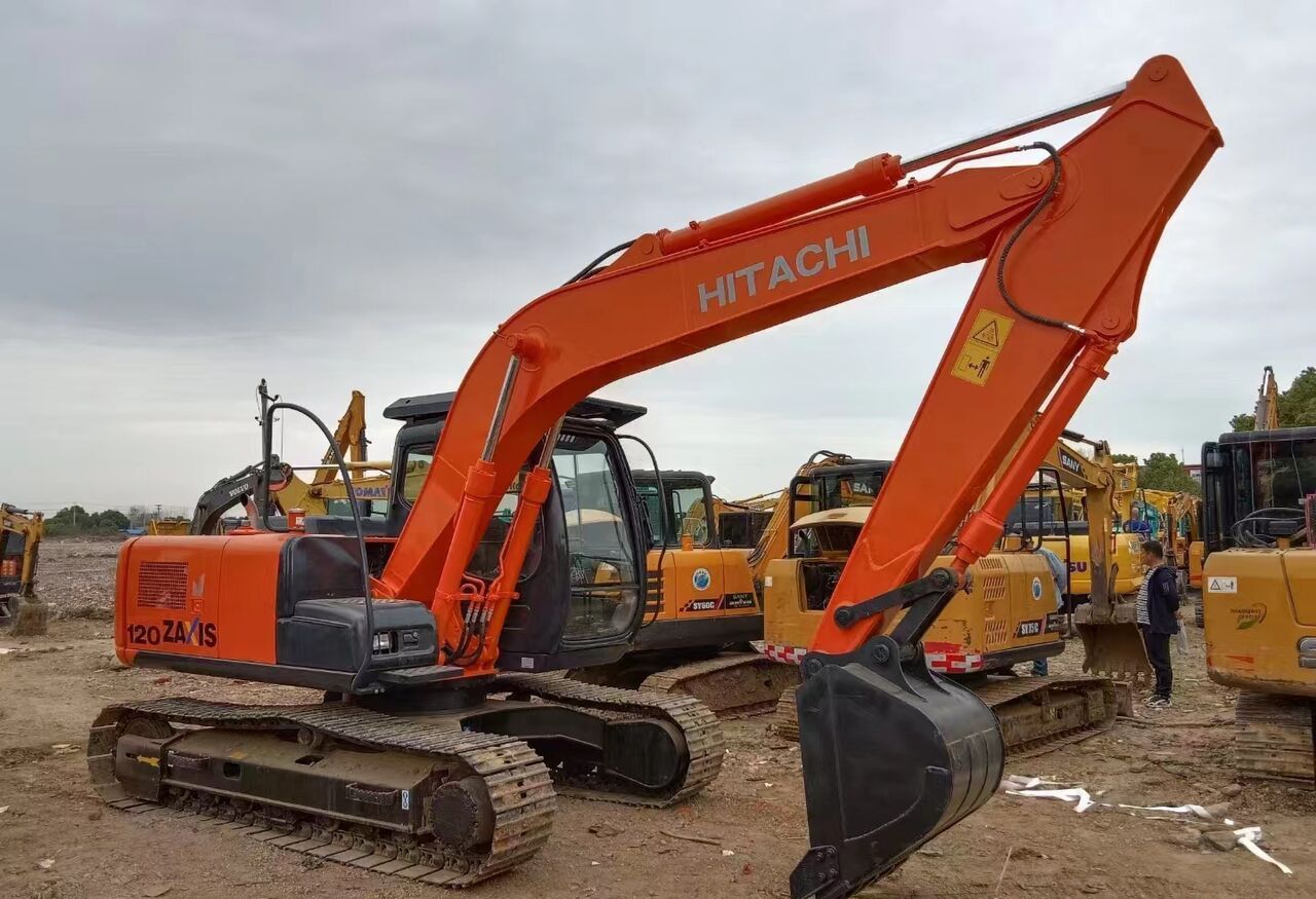 2020 Hitachi ZAXIS 120 crawler excavator, side view 2020 Hitachi ZAXIS 120 crawler excavator, side view