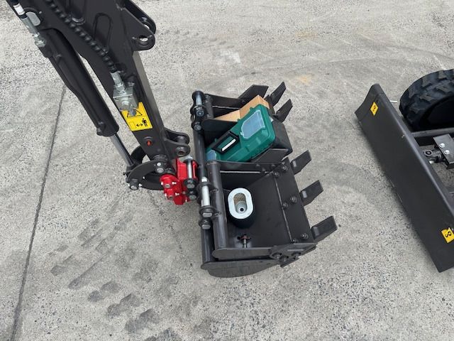 2026 Rhinoceros XN10-9 mini excavator bucket and boom detail