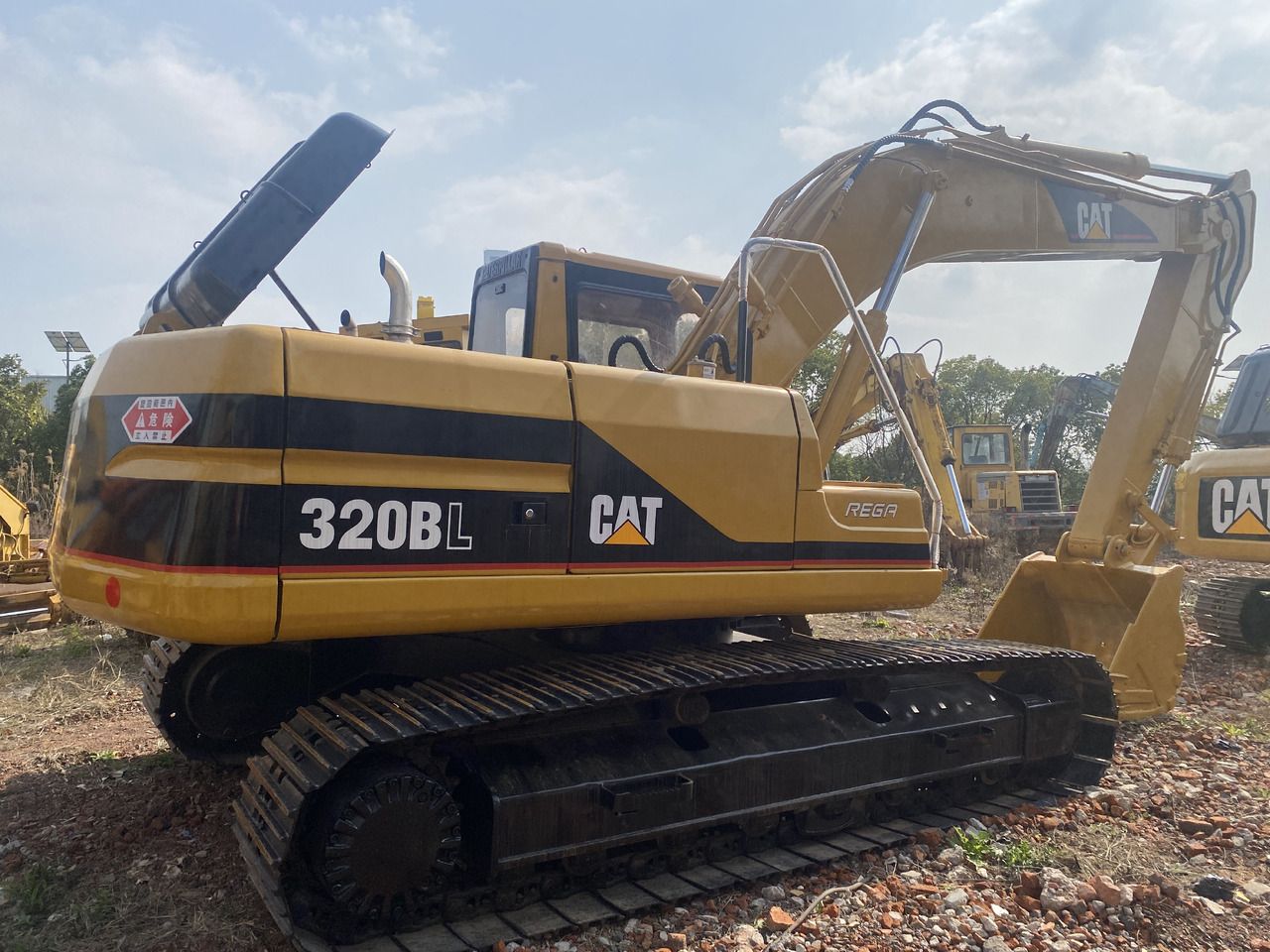2008 Caterpillar 320BL crawler excavator, rear three-quarter view