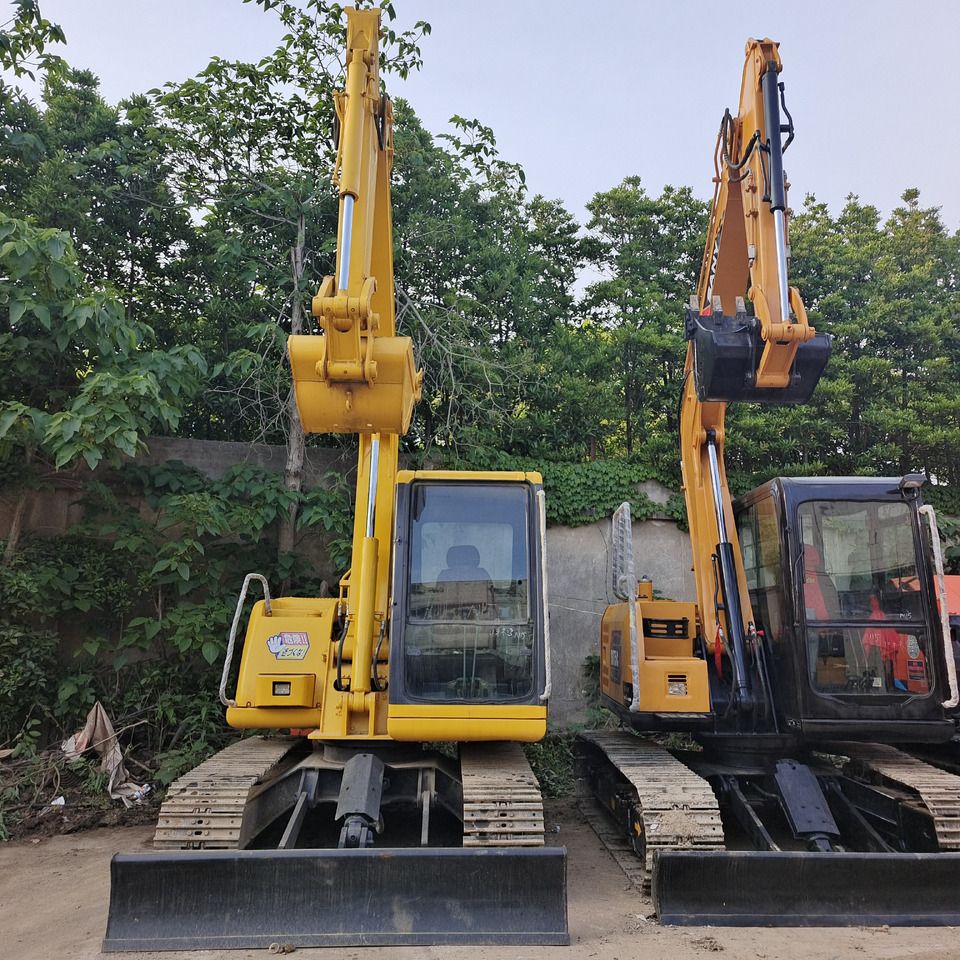 2023 Komatsu PC200-8 Minibagger Frontansicht