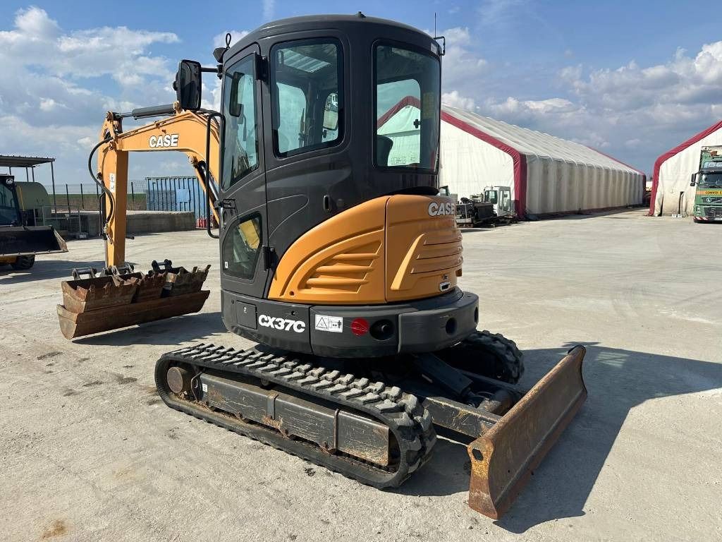 2018 CASE CX37C mini excavator, rear three-quarter view 2018 CASE CX37C mini excavator, rear three-quarter view