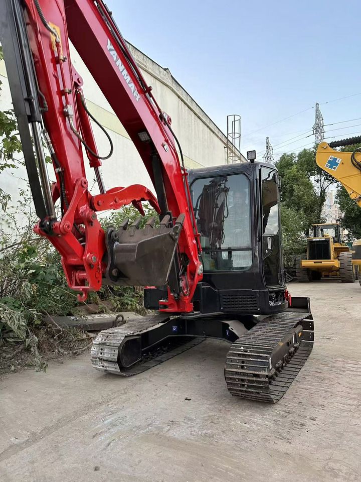 2015 Yanmar VIO55-5B mini excavator, front three-quarter view 2015 Yanmar VIO55-5B mini excavator, front three-quarter view