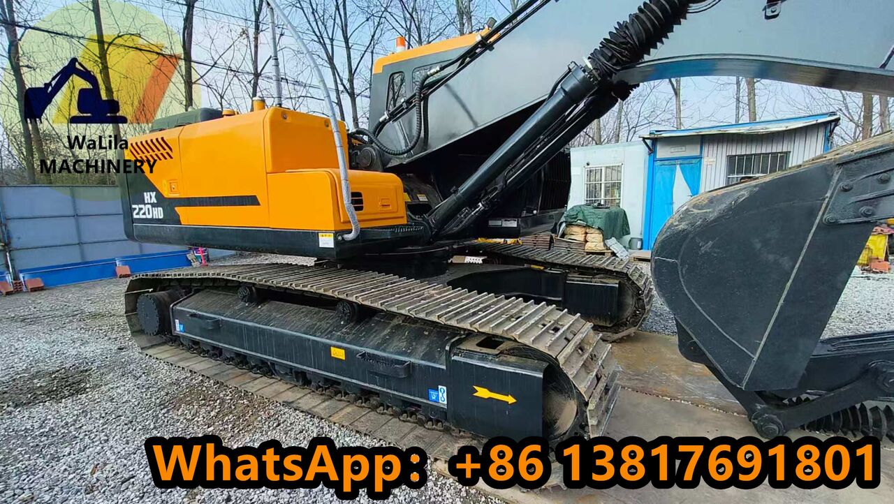 2024 Hyundai HX220HD crawler excavator, side view 2024 Hyundai HX220HD crawler excavator, side view