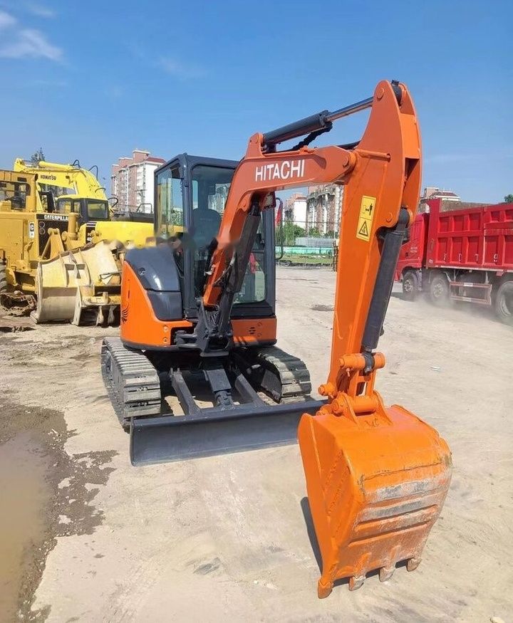 2019 Hitachi ZX35-5A mini excavator, front three-quarter view