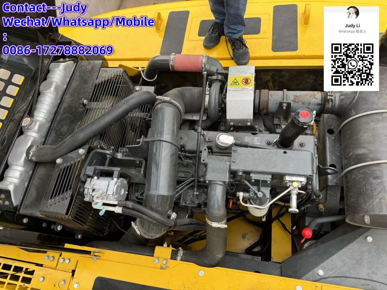 2021 Komatsu PC360 crawler excavator engine compartment view 2021 Komatsu PC360 crawler excavator engine compartment view