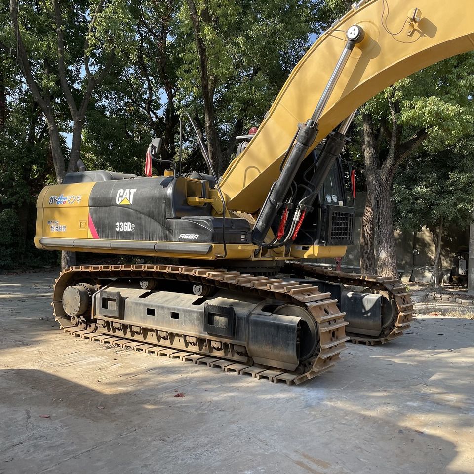 2022 Caterpillar 336D2 crawler excavator, side profile view 2022 Caterpillar 336D2 crawler excavator, side profile view