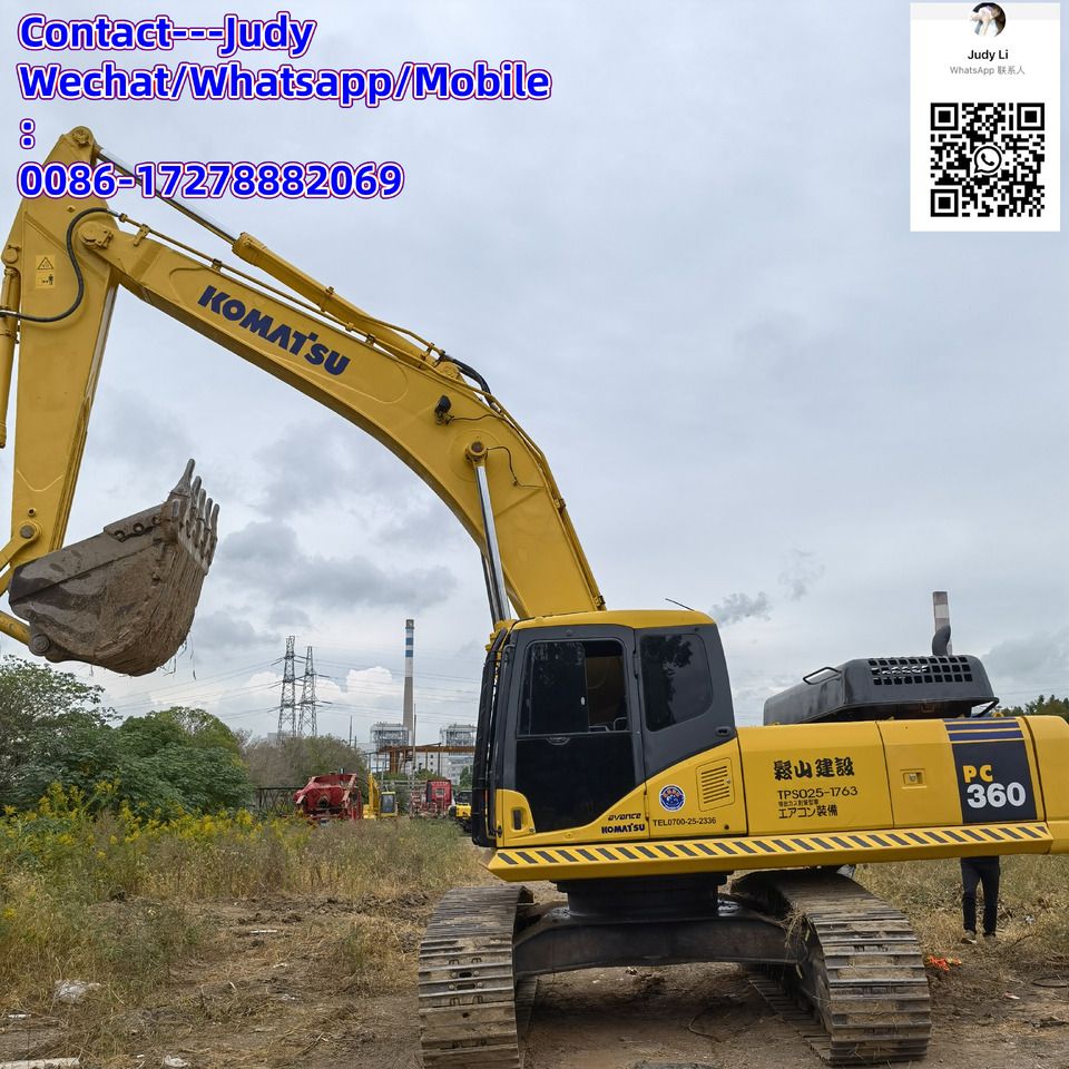 2020 Komatsu PC360 crawler excavator, side view 2020 Komatsu PC360 crawler excavator, side view