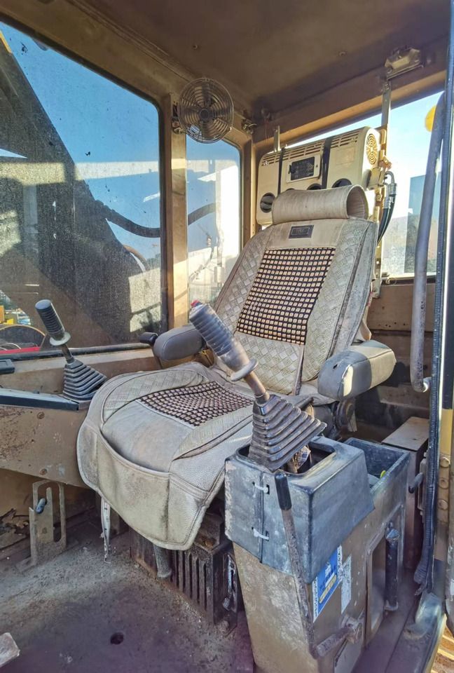 2014 Caterpillar E200B crawler excavator interior view