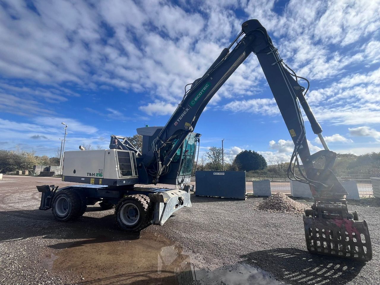 2020 Terex TWH 216 S5 material handler, side view