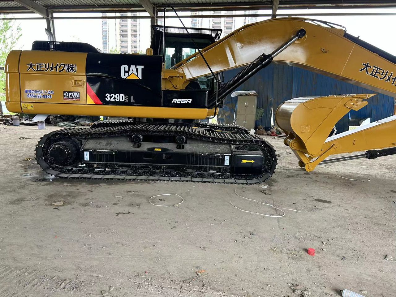 2023 Caterpillar 329D2 L crawler excavator side view