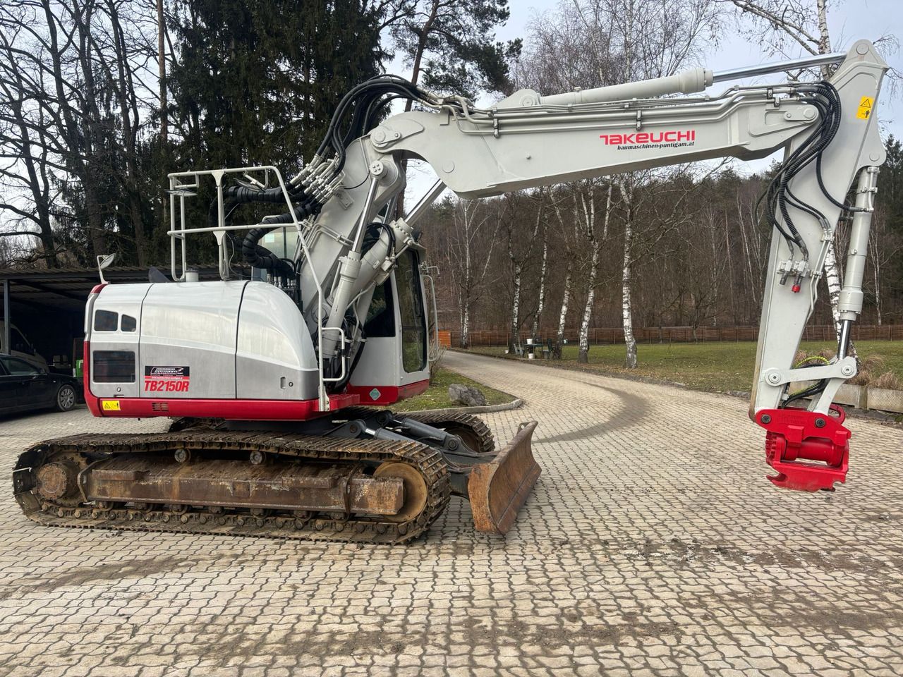 2018 Takeuchi TB2150R crawler excavator side view 2018 Takeuchi TB2150R crawler excavator side view