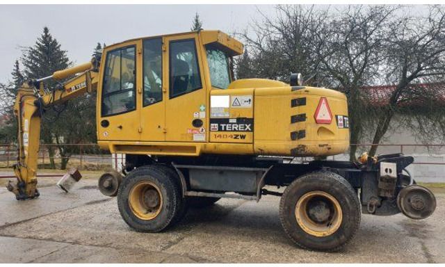 2008 Atlas 1404 ZW wheel excavator, side view 2008 Atlas 1404 ZW wheel excavator, side view