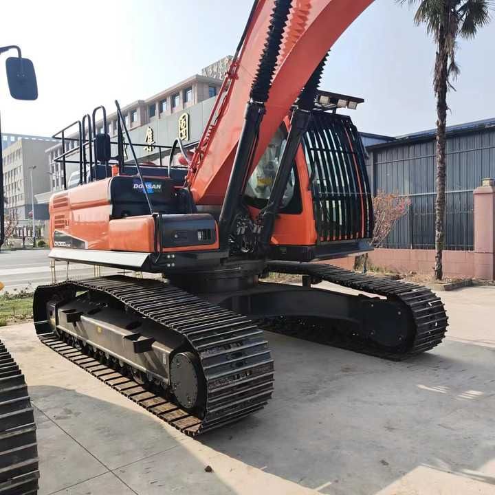 2020 Doosan DX300LC crawler excavator, front three-quarter view