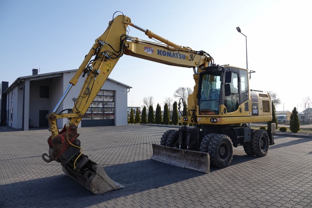2017 Komatsu PW180-10 Колісний екскаватор 2017 Komatsu PW180-10 Колісний екскаватор