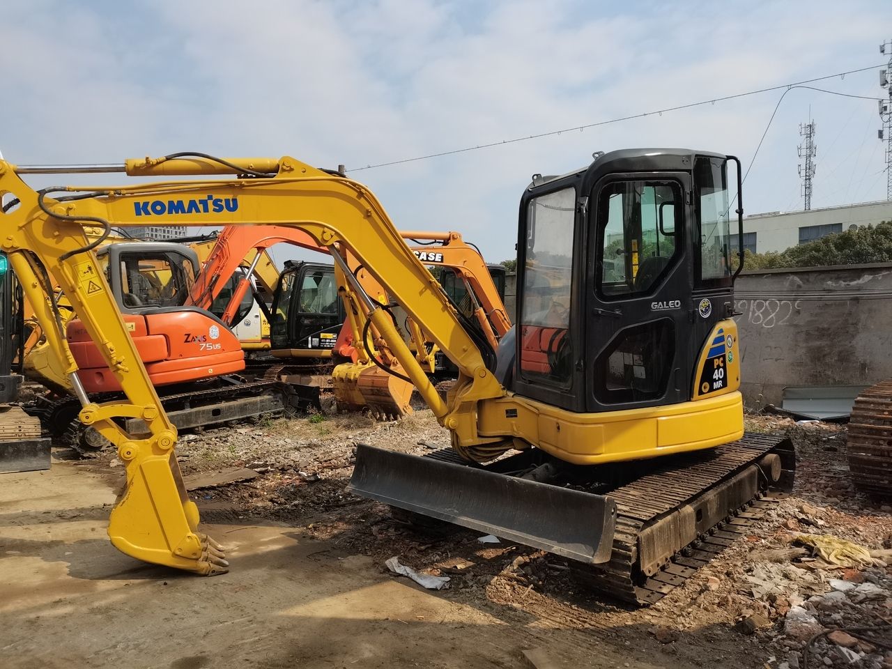 2011 Komatsu PC40MR mini excavator, side view 2011 Komatsu PC40MR mini excavator, side view
