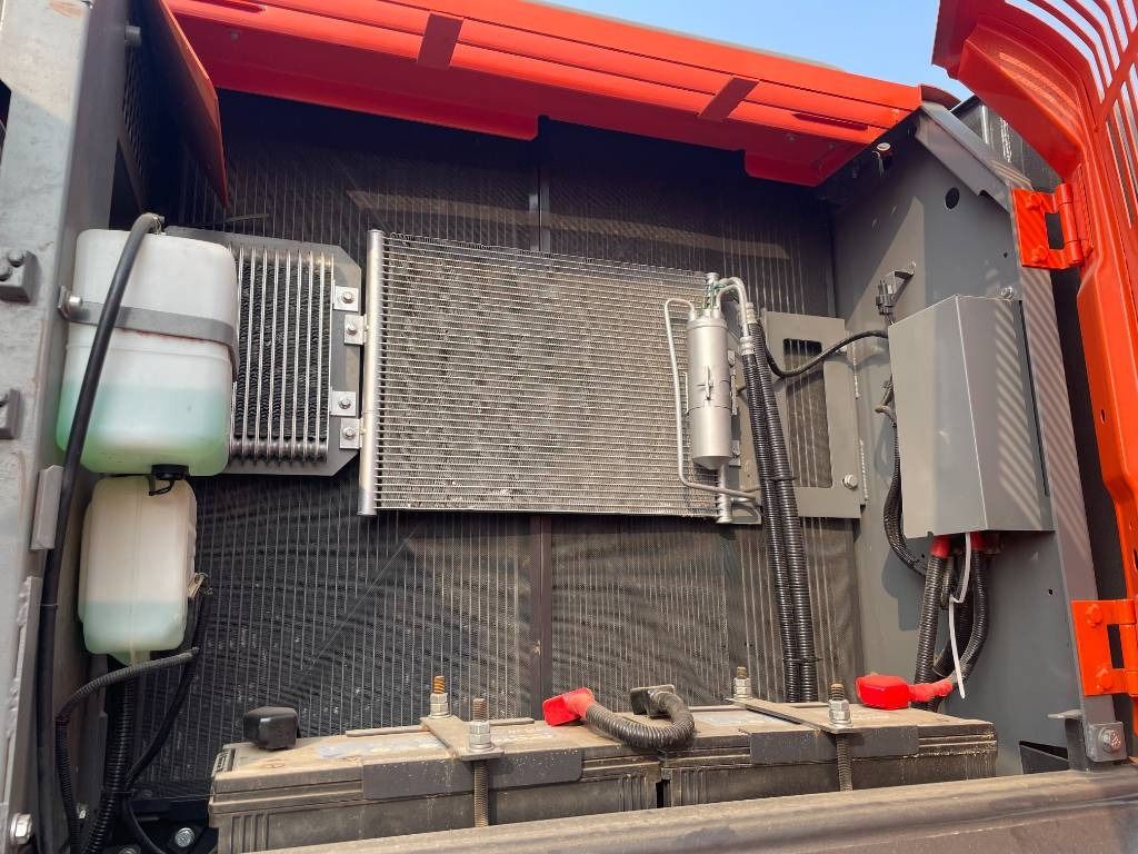 2025 Hitachi ZX240 crawler excavator engine compartment view 2025 Hitachi ZX240 crawler excavator engine compartment view