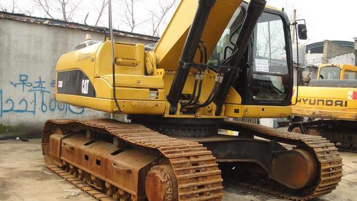 Caterpillar 336D2L Crawler Excavator, rear three-quarter view